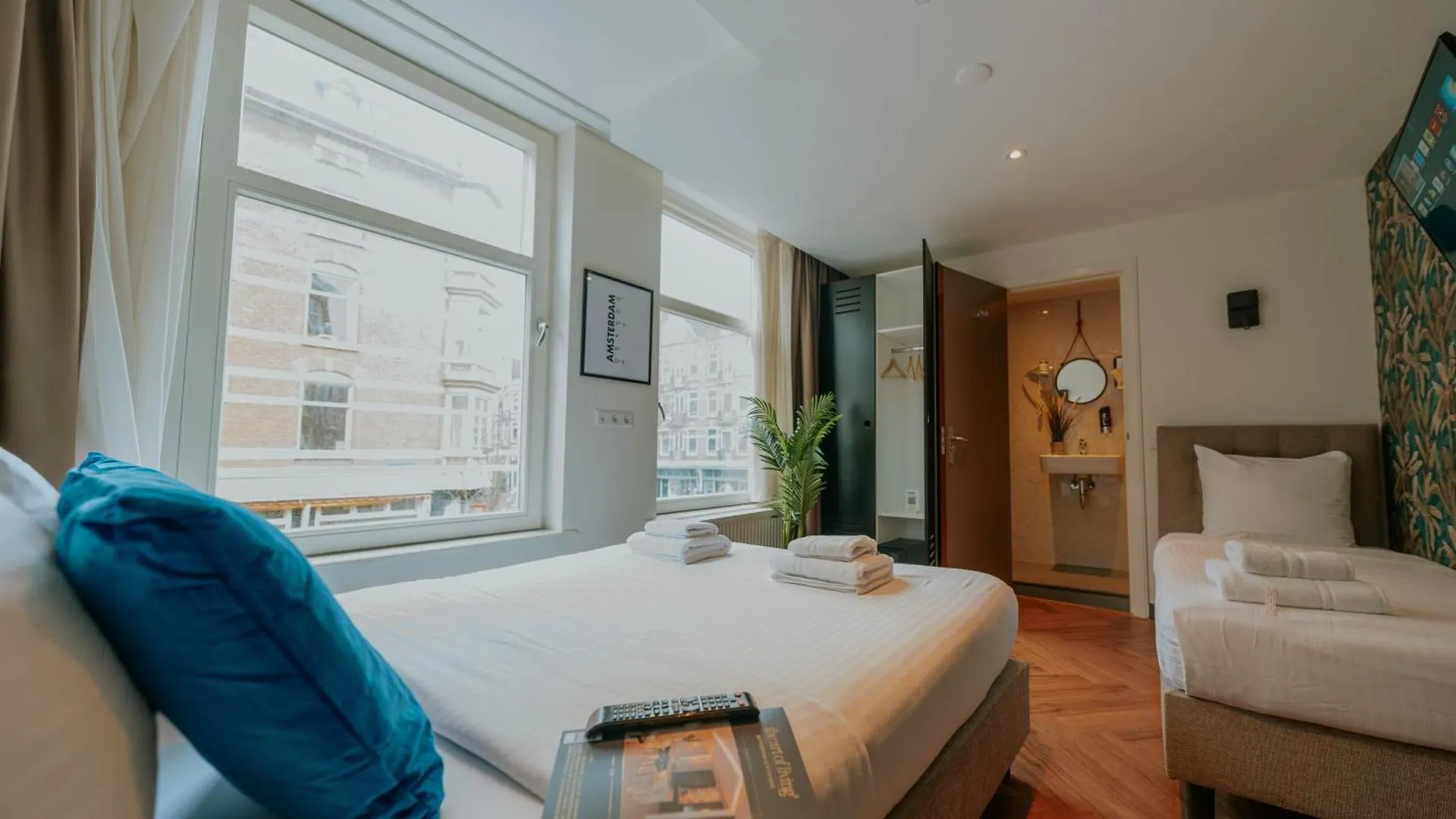 **  Hotel Heye 130 Amsterdam Netherlands